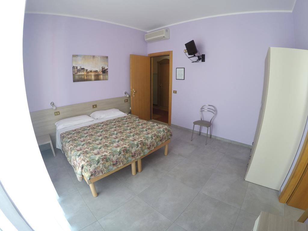 Albergo Esperia Tabiano Terme エクステリア 写真